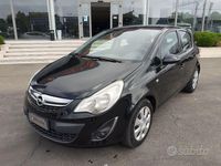 Usata Opel Corsa 86 CV (63 kW) 2014 Nero / metallizzato Berlina
