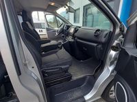 Usata Opel Vivaro 2015 Grigio Monovolume
