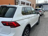 Usata VW Touran Business 150 CV (110 kW) 2019 Bianco Monovolume