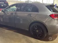Usata Mercedes A180 Executive 116 CV (85 kW) 2020 Grigio Berlina