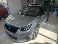 Käytetty Peugeot 2008 GT-line 102 HP (75 kW) 2020 Harmaa Katumaasturi