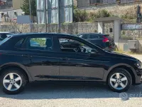 Begagnad VW Polo Highline 90 HK (66 kW) 2018 Svart Halvkombi