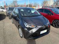 Usata Toyota Aygo X-play 72 CV (52 kW) 2021 Grigio Utilitaria