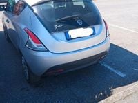 Usata Lancia Ypsilon 69 CV (50 kW) 2014 Grigio Utilitaria