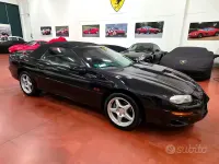 Usata Chevrolet Camaro 306 CV (225 kW) 1998 Nero Cabrio