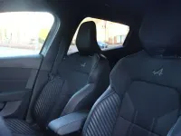 Käytetty Renault Clio V Esprit Alpine 91 HP (66 kW) 2024 Harmaa Sedan