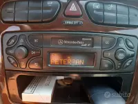 Usata Mercedes C200 Elegance 116 CV (85 kW) 2002 Grigio Berlina