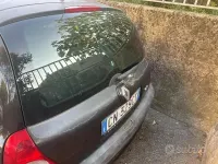 Usata Renault Clio II 58 CV (42 kW) 2004 Nero Berlina