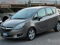 Usata Opel Meriva 100 CV (73 kW) 2015 Grigio Monovolume