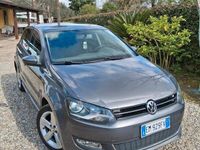 Usata VW Polo 90 CV (66 kW) 2013 Grigio Berlina