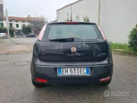 Usata Fiat Punto Evo S 95 CV (69 kW) 2011 Nero Utilitaria