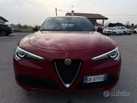 Usata Alfa Romeo Stelvio Business 201 CV (147 kW) 2022 Rosso SUV