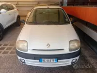 Usata Renault Clio 58 CV (42 kW) 1999 Bianco Berlina