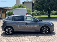 Usata Peugeot 208 Allure 101 CV (74 kW) 2023 Grigio Utilitaria