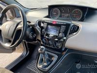 Usata Lancia Ypsilon 95 CV (69 kW) 2017 Bianco Utilitaria
