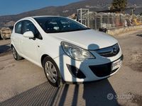Usata Opel Corsa 85 CV (62 kW) 2012 Bianco Berlina