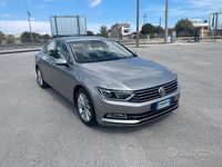 Usata VW Passat Business 120 CV (88 kW) 2015 Berlina