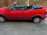 Usata VW Golf Cabriolet 110 CV (80 kW) 1995 Rosso Cabrio