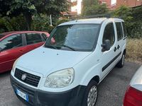 Usata Fiat Doblò 103 CV (75 kW) 2009 Bianco Monovolume