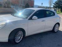 Usata Alfa Romeo Giulietta Exclusive 105 CV (77 kW) 2012 Bianco Berlina