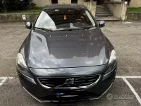 Usata Volvo V40 2012 Grigio Utilitaria