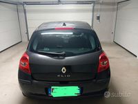 Usata Renault Clio II 75 CV (55 kW) 2009 Nero Utilitaria