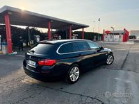 Usata BMW 520 184 CV (135 kW) 2010 Blu Station wagon