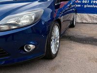 Begagnad Ford Focus 116 HK (85 kW) 2012 Röd Sedan