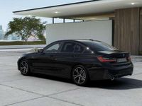 Nuova BMW 318 M Sport 150 CV (110 kW) 2026 Black sapphire metallizzato Berlina