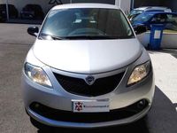 usata Lancia Ypsilon Gold 1.0 Hybrid/Benz 69 CV