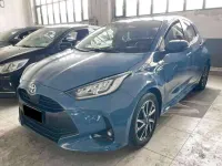 Usata Toyota Yaris Hybrid Trend 92 CV (67 kW) 2021 Blu Berlina