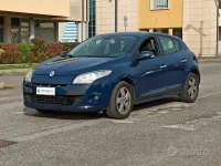 Usata Renault Mégane Dynamique 110 CV (80 kW) 2010 Blu Berlina