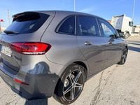 Usata Mercedes B180 109 CV (80 kW) 2022 Grigio Utilitaria