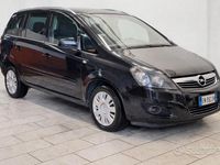 Usata Opel Zafira 150 CV (110 kW) 2012 Nero Monovolume