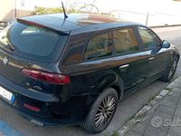 Usata Alfa Romeo 159 Distinctive 150 CV (110 kW) 2008 Nero Station wagon