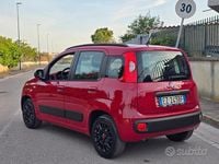 Usata Fiat Panda Lounge 69 CV (50 kW) 2016 Rosso Utilitaria