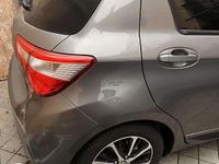 Usata Toyota Yaris Hybrid Edition 73 CV (53 kW) 2019 Berlina