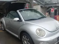 Usata VW New Beetle 101 CV (74 kW) 2004 Grigio Utilitaria