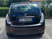Usata Lancia Ypsilon 60 CV (44 kW) 2010 Utilitaria