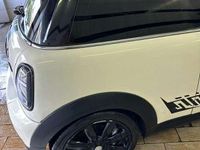 Usata Mini Cooper S Pepper 174 CV (127 kW) 2008 Bianco Utilitaria