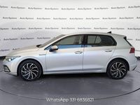 Usata VW Golf VIII Style 131 CV (96 kW) 2022 Argento Berlina