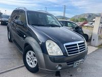 usata Ssangyong Rexton II 2.7 AWD 4x4 cambio automatico