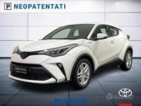 Usata Toyota C-HR Business Edition 122 CV (89 kW) 2021 Bianco SUV