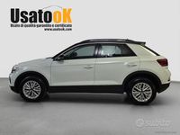 Usata VW T-Roc Life 115 CV (84 kW) 2022 Bianco SUV