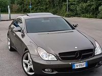 Usata Mercedes CLS320 224 CV (164 kW) 2007 Marrone Berlina