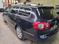 Usata VW Passat Highline 140 CV (102 kW) 2009 Nero Station wagon