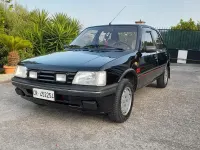 Usata Peugeot 205 GTi 83 CV (61 kW) 1990 Nero Utilitaria