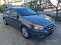 Usata Mercedes A180 Executive 122 CV (89 kW) 2015 Grigio Berlina