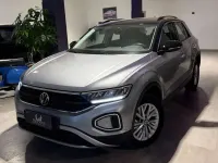 Usata VW T-Roc Life 150 CV (110 kW) 2023 Argento SUV