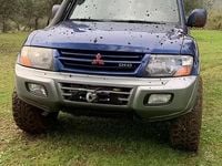 Usata Mitsubishi Pajero 160 CV (117 kW) 2001 Blu SUV